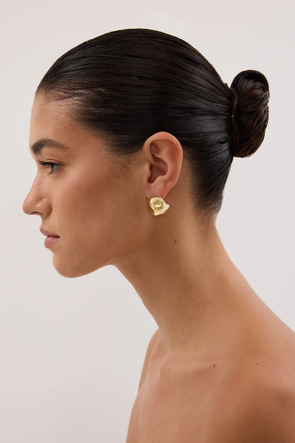F+H GOLD STATEMENT BALL STUDS sold by Dissh product image thumbnail 3