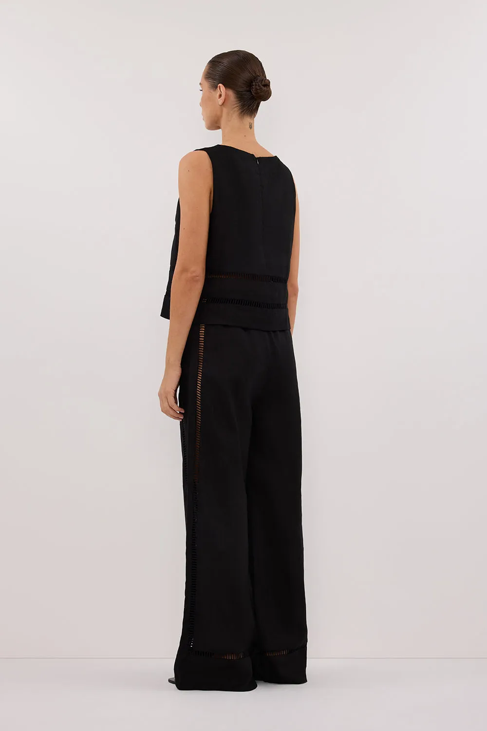 LINDSAY BLACK LINEN PANT sold by Dissh product image thumbnail 4