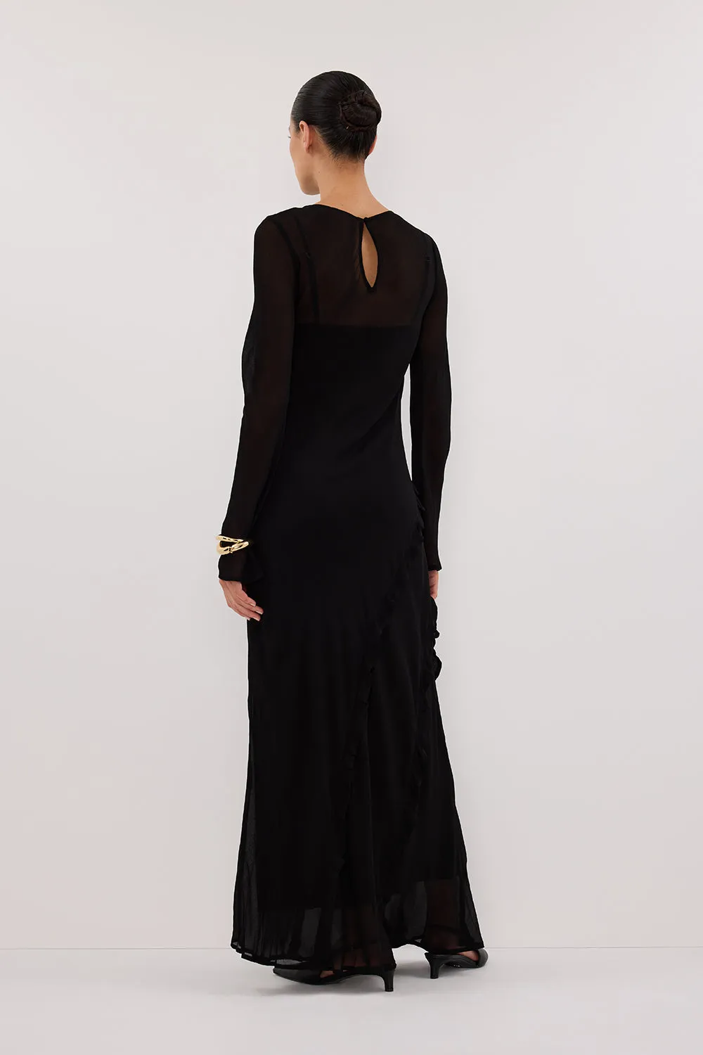 MARISSA BLACK LONG SLEEVE MAXI DRESS sold by Dissh product image thumbnail 4
