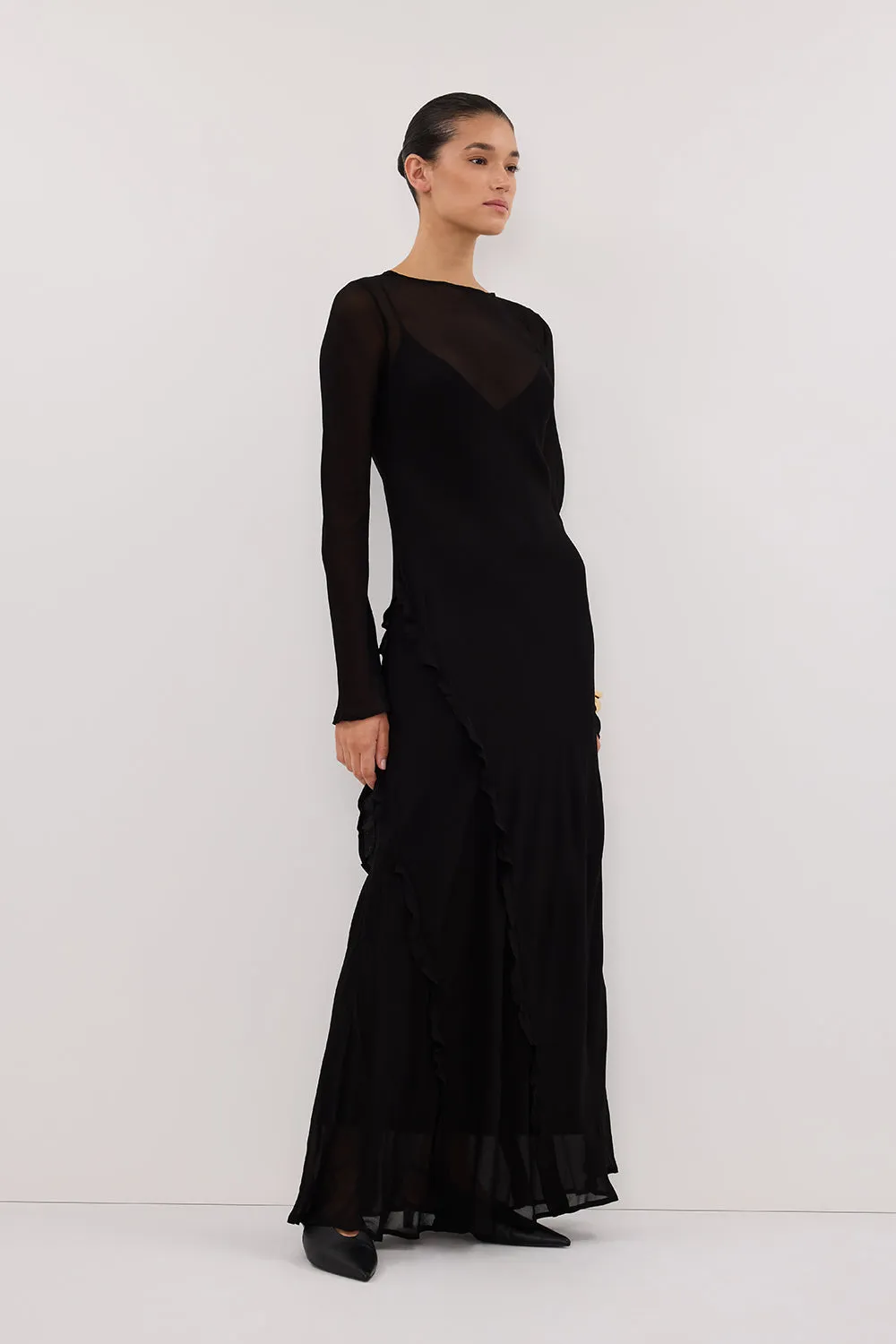 MARISSA BLACK LONG SLEEVE MAXI DRESS sold by Dissh product image thumbnail 3