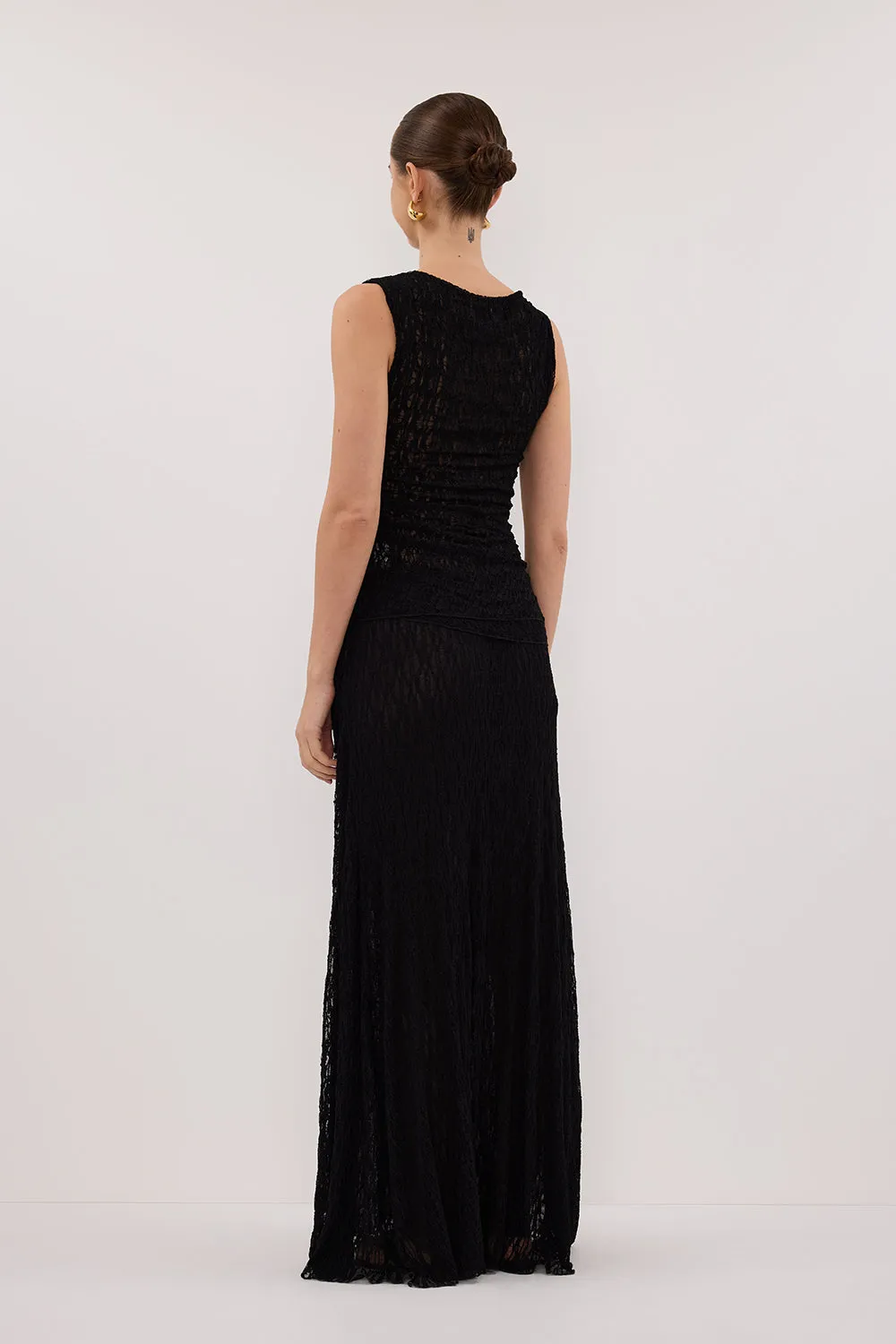 LIZZIE BLACK SLEEVELESS LACE TOP sold by Dissh product image thumbnail 4