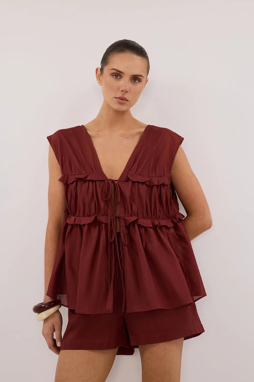 QUINN SAHARA LINEN RUFFLE TOP sold by Dissh product image thumbnail 2
