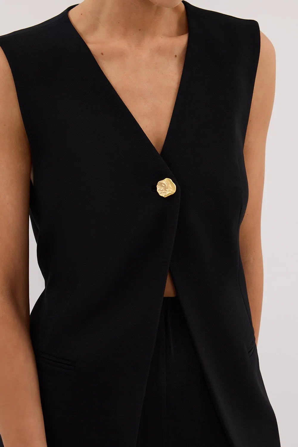 SONNY BLACK TAILORED VEST sold by Dissh product image thumbnail 5