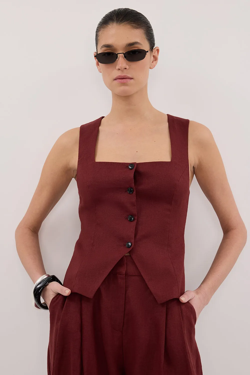 FRAN SAHARA LINEN VEST sold by Dissh product image thumbnail 4