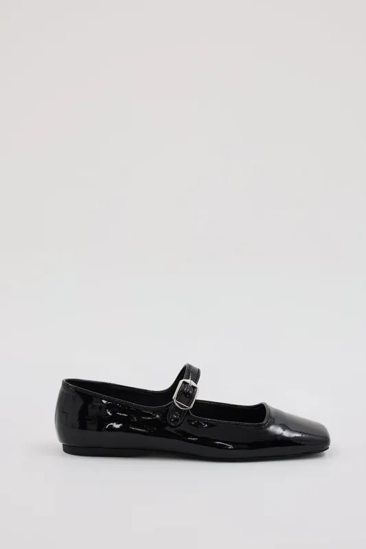 SENSO BINKY II EBONY FLAT sold by Dissh
