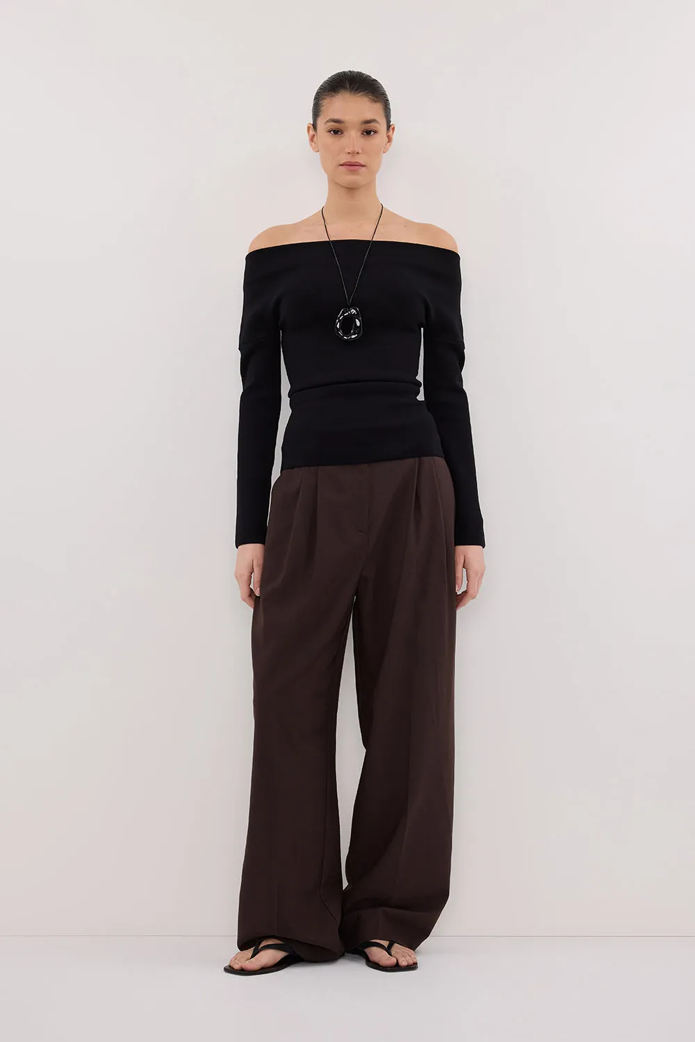 ASTRID BLACK LONG SLEEVE KNIT TOP sold by Dissh