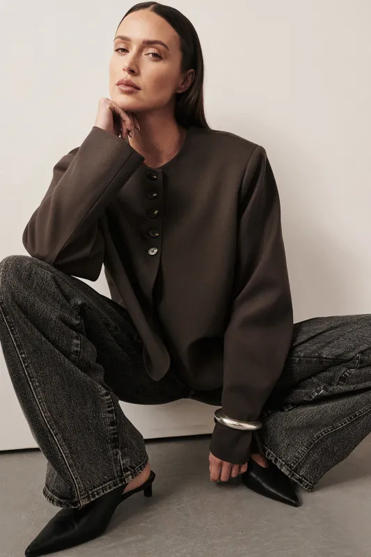 RYAN BITTER CHOC CROPPED BLAZER sold by Dissh
