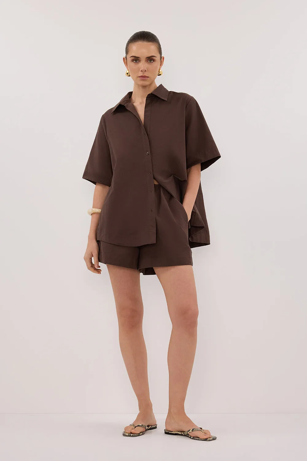 ELARA CHOCOLATE DRAWSTRING SHORT sold by Dissh product image thumbnail 2