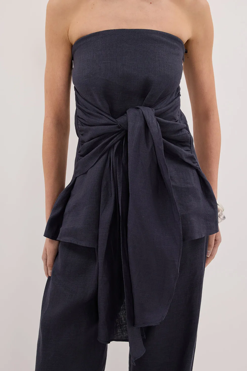 PIPPY INDIGO LINEN STRAPLESS TOP sold by Dissh product image thumbnail 5