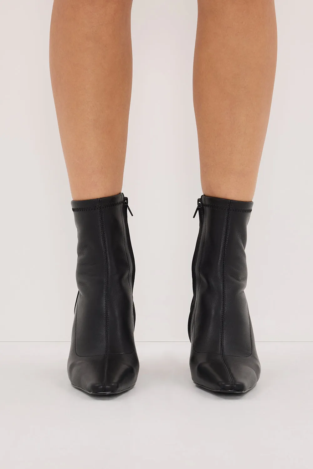 ALIAS MAE AKAI BLACK BOOT sold by Dissh product image thumbnail 4