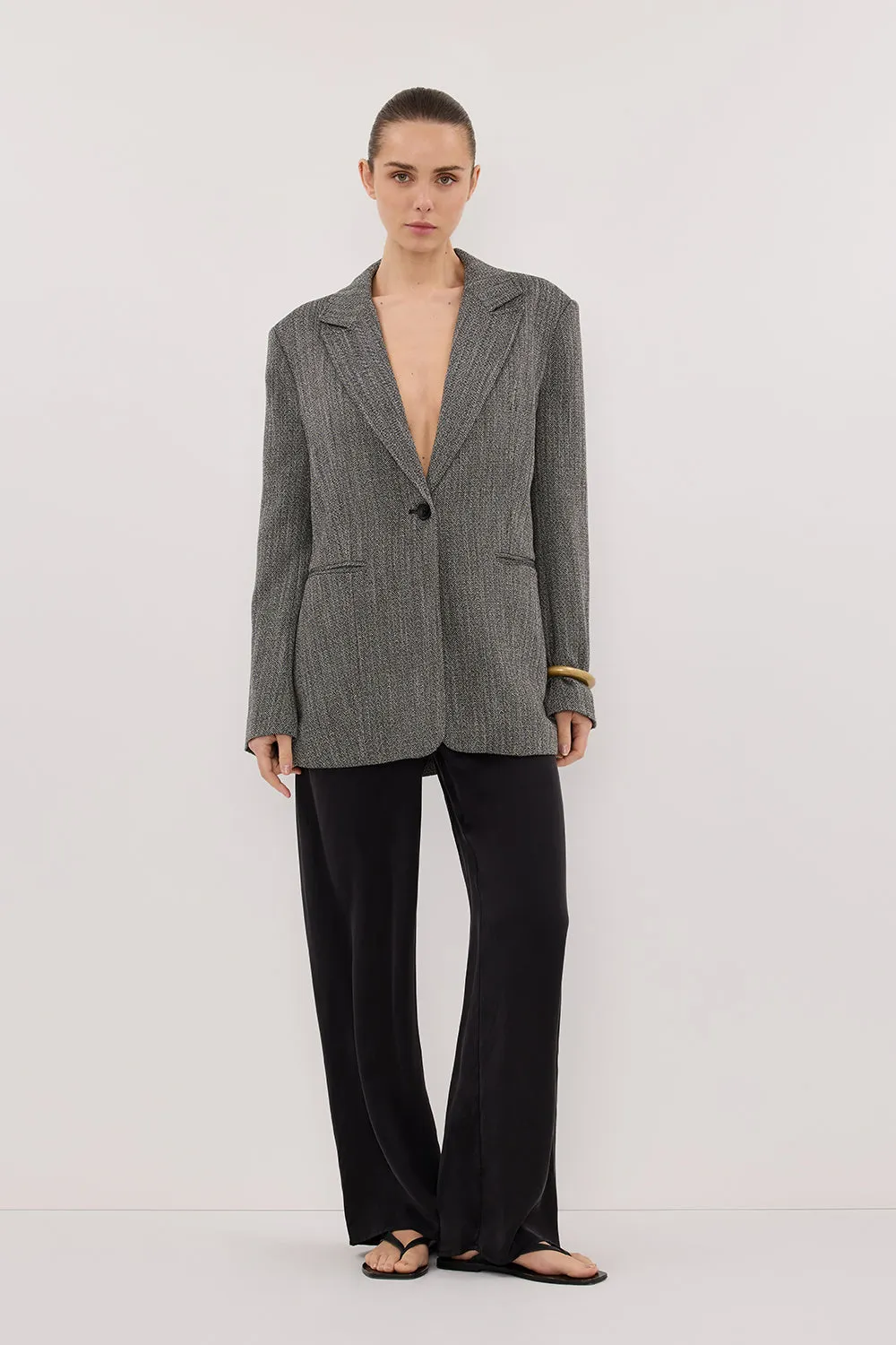 MANHATTAN CHARCOAL TWEED BLAZER sold by Dissh product image thumbnail 2