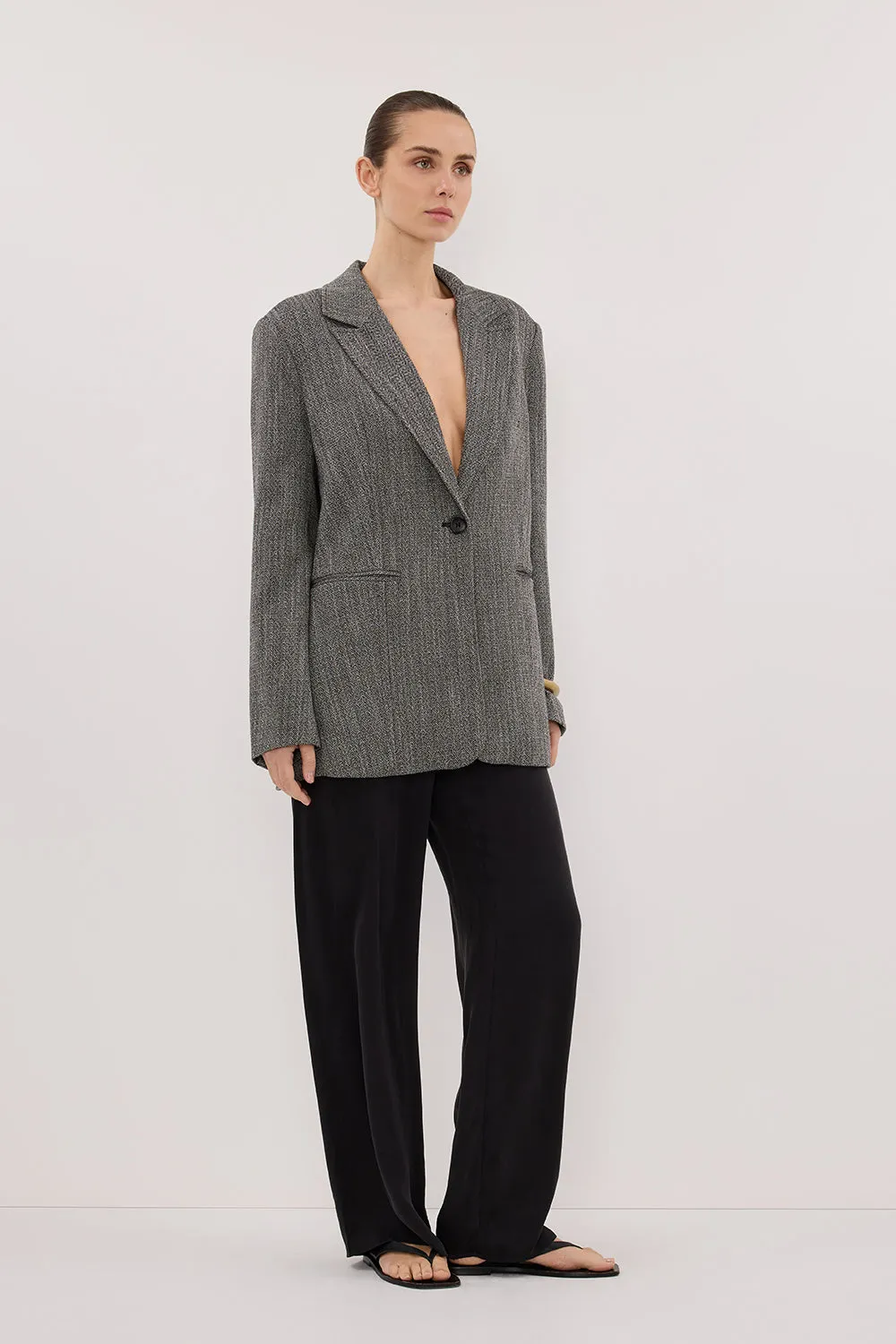 MANHATTAN CHARCOAL TWEED BLAZER sold by Dissh product image thumbnail 4