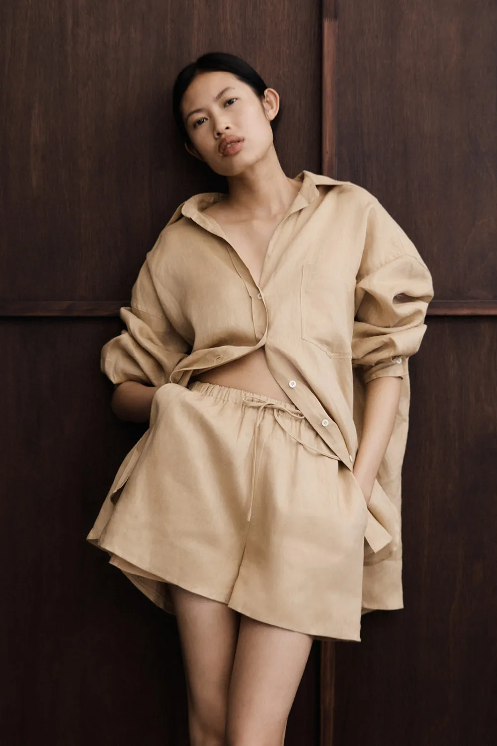 LUNE TAN LINEN SHORT sold by Dissh product image thumbnail 2
