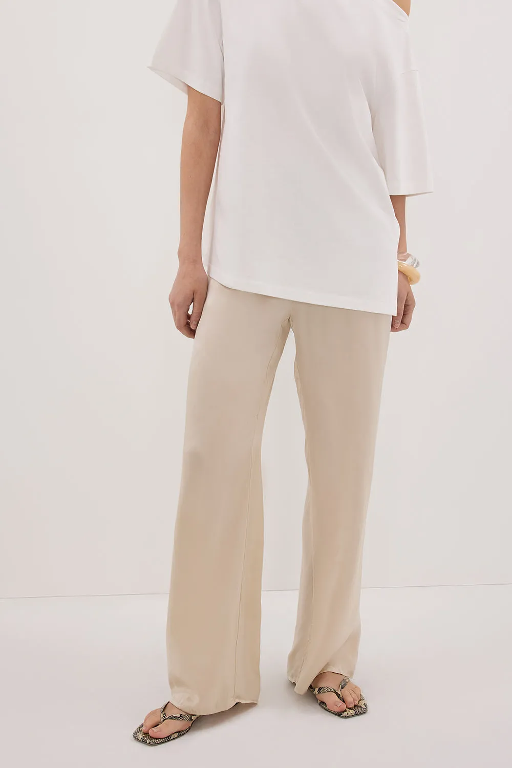 PERCY SANDSTONE SILK PANT sold by Dissh product image thumbnail 5