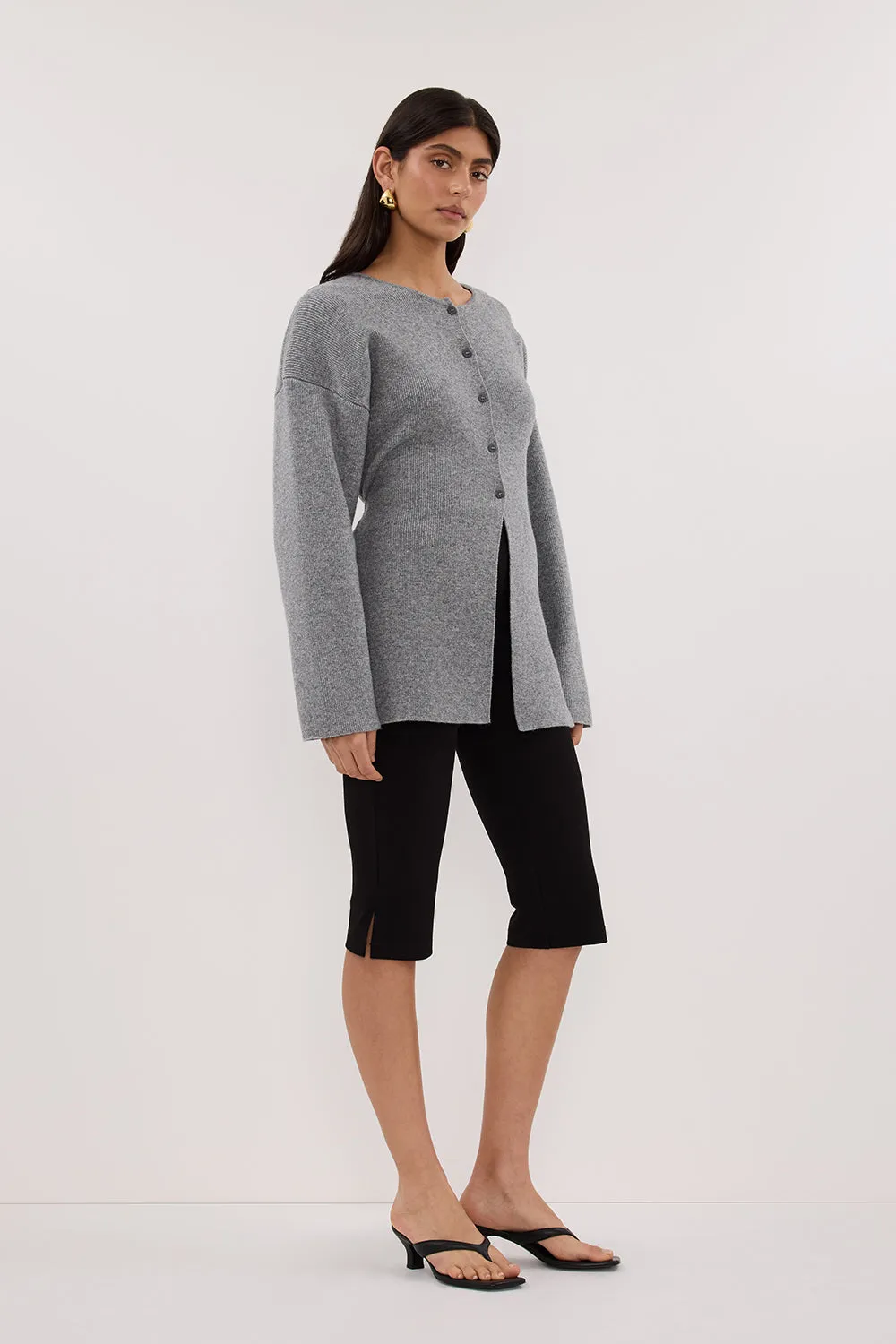 DEMI BLACK CAPRI PANT sold by Dissh product image thumbnail 4