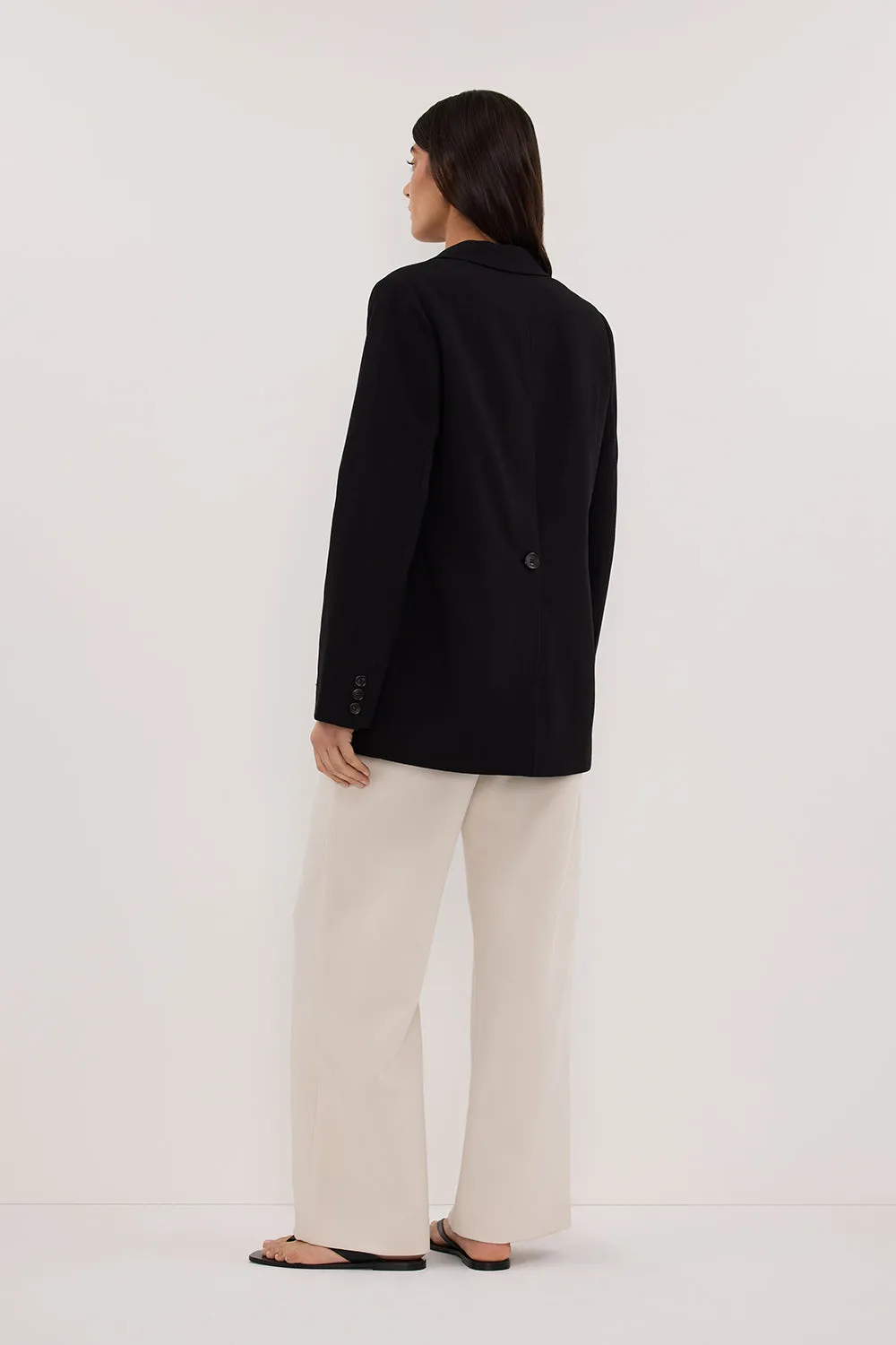 LIZA BLACK OVERSIZED BLAZER sold by Dissh product image thumbnail 5