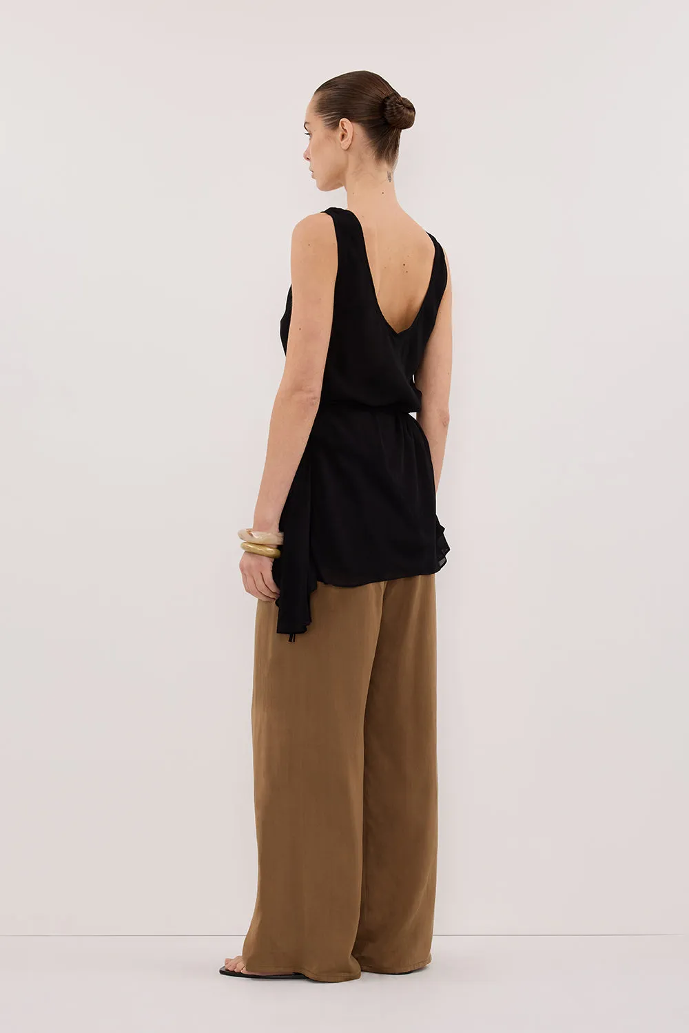PERCY CHESTNUT SILK PANT sold by Dissh product image thumbnail 4