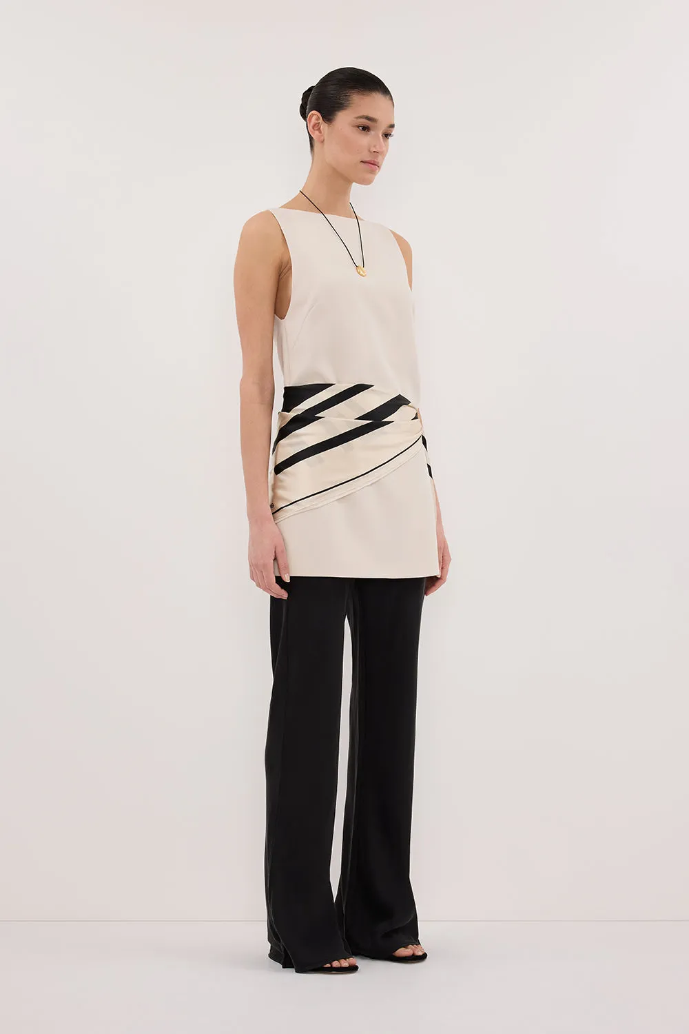 ROWIE BONE SLEEVELESS BOAT NECK TUNIC TOP sold by Dissh product image thumbnail 4