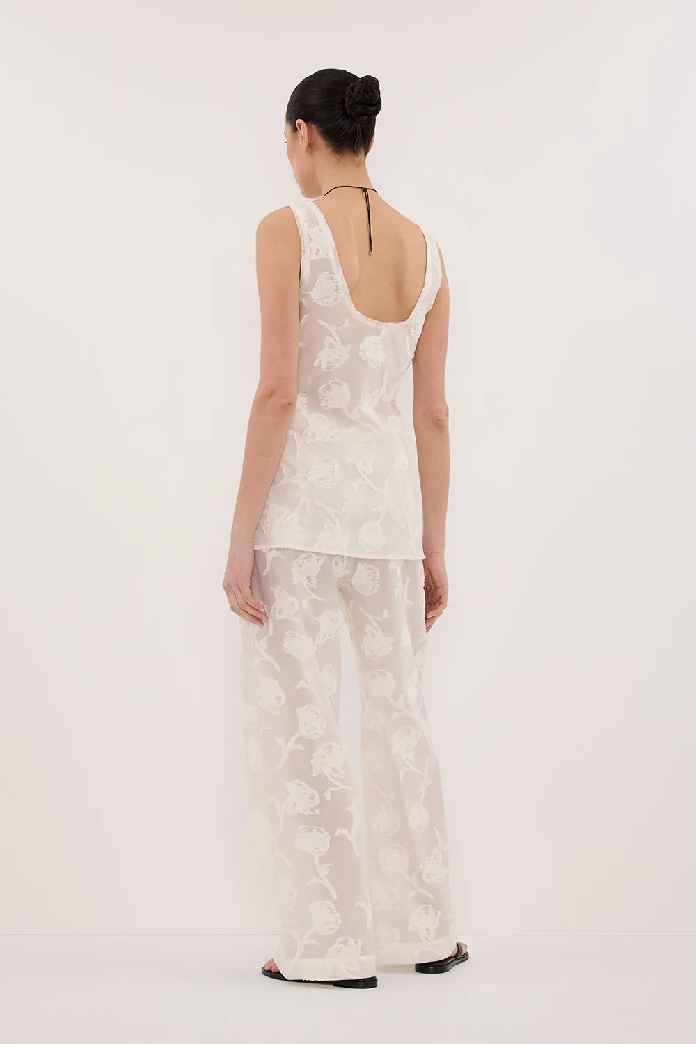 AZALEA OFF WHITE JACQUARD PANT sold by Dissh product image thumbnail 5