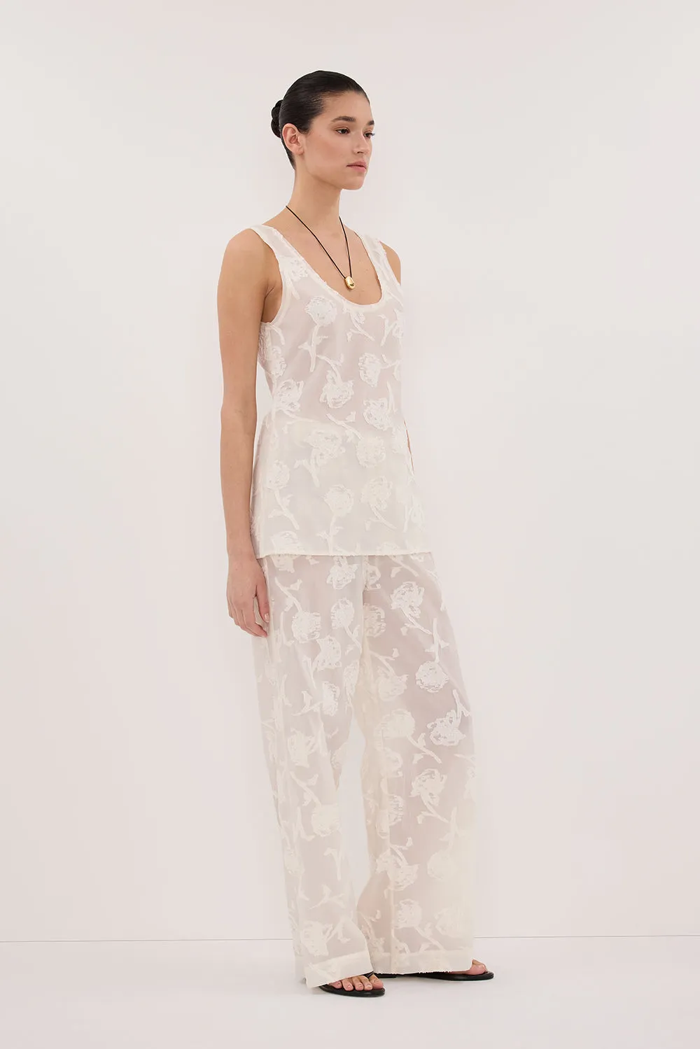 AZALEA OFF WHITE JACQUARD PANT sold by Dissh product image thumbnail 4