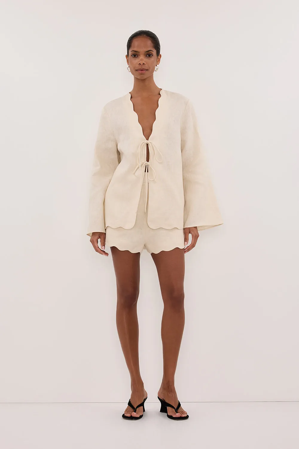 LELA SANDSTONE LINEN SHORT sold by Dissh product image thumbnail 2