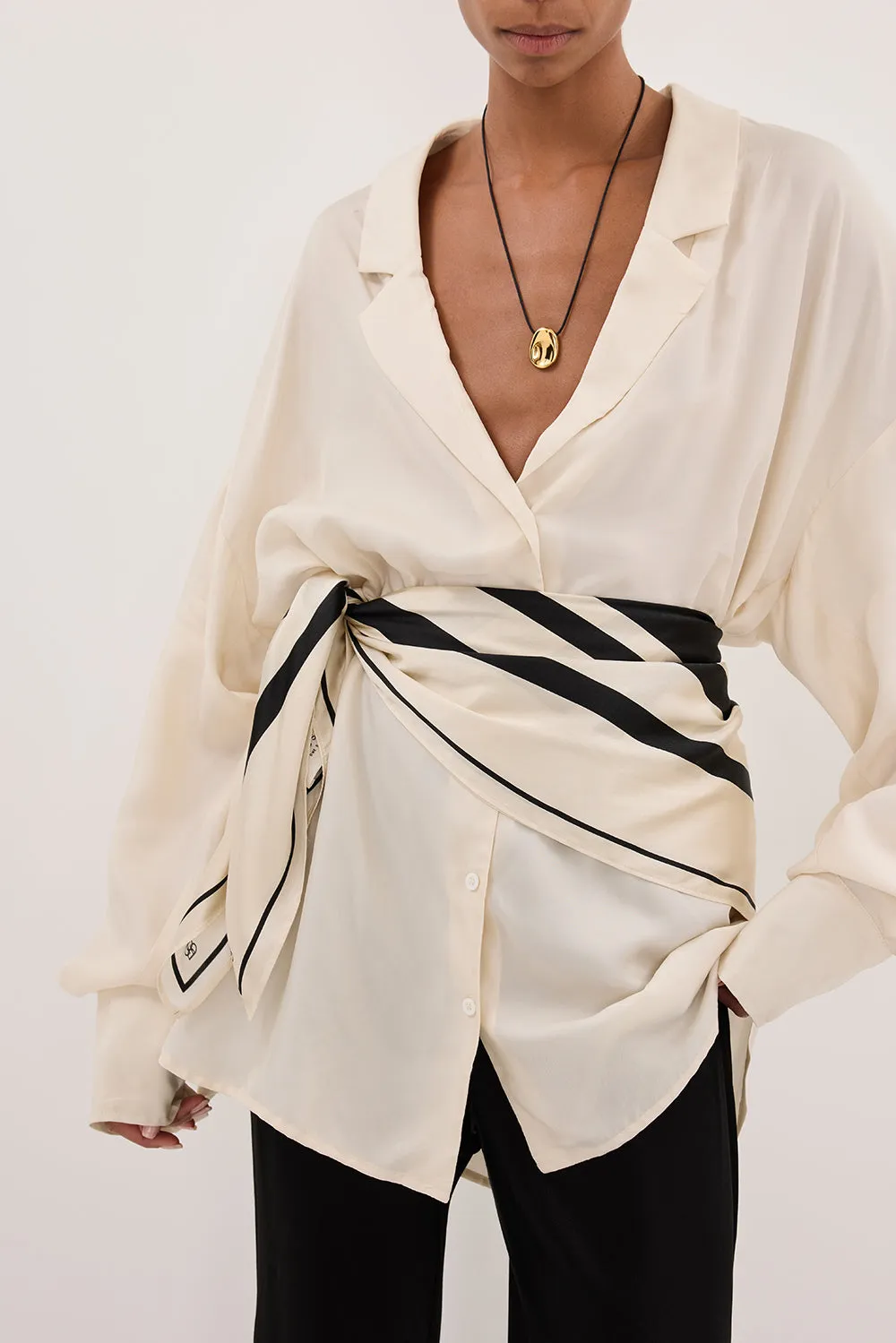 LUCILLE STRAW LONG SLEEVE CUPRO SHIRT - PRE ORDER sold by Dissh product image thumbnail 5