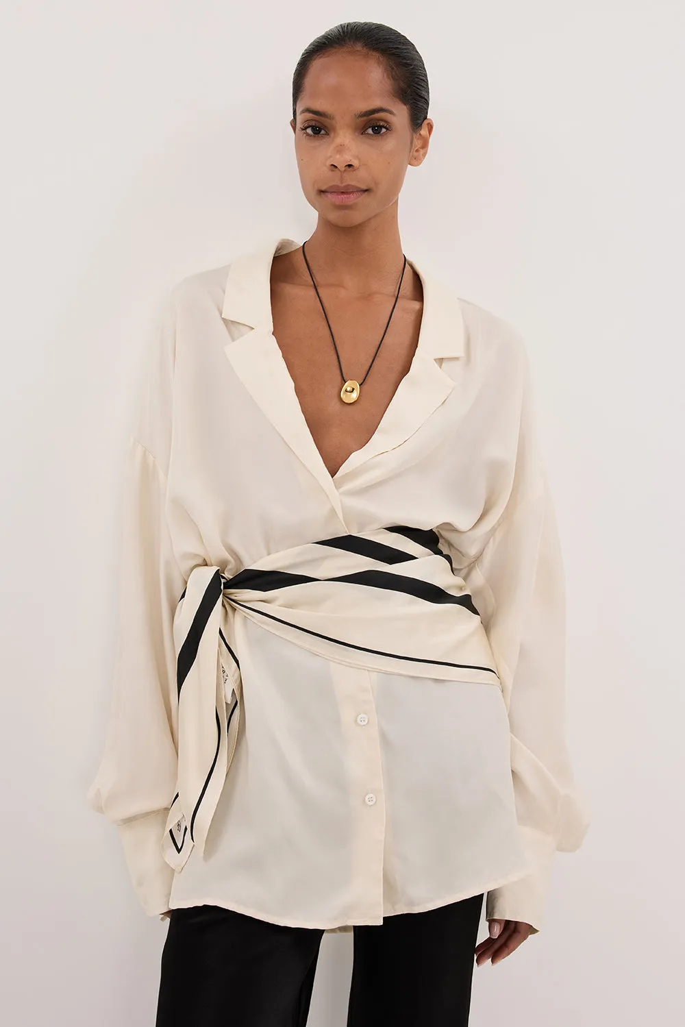 LUCILLE STRAW LONG SLEEVE CUPRO SHIRT - PRE ORDER sold by Dissh product image thumbnail 2