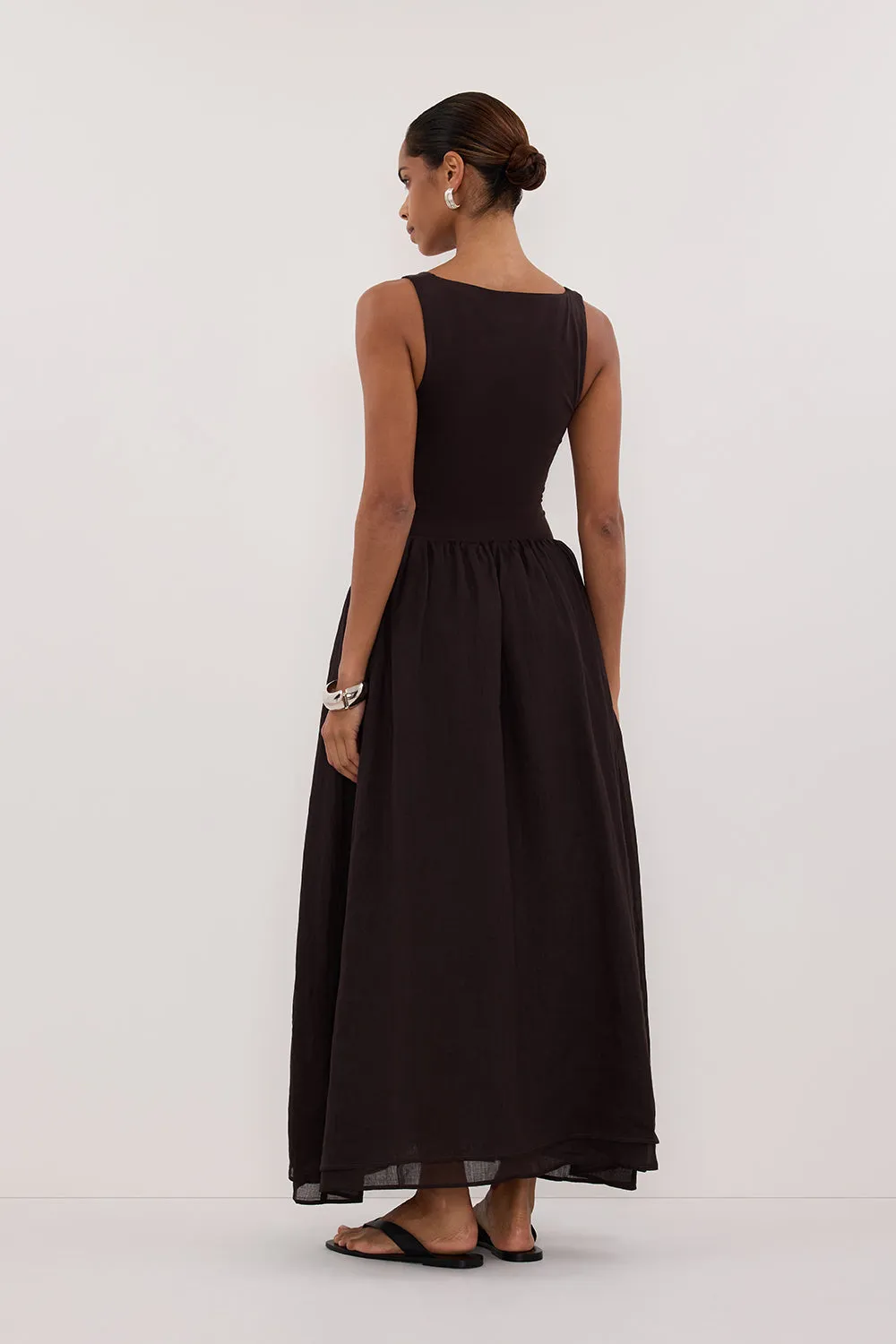 SKYLER BURNT CHOC HYBRID MIDI DRESS sold by Dissh product image thumbnail 5