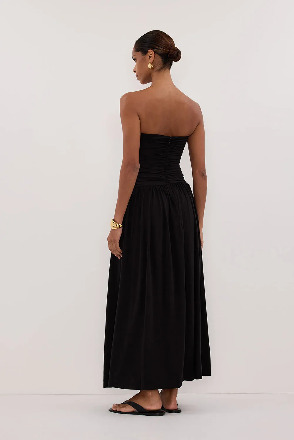 SHARI BLACK STRAPLESS BANDEAU MIDI DRESS sold by Dissh product image thumbnail 4