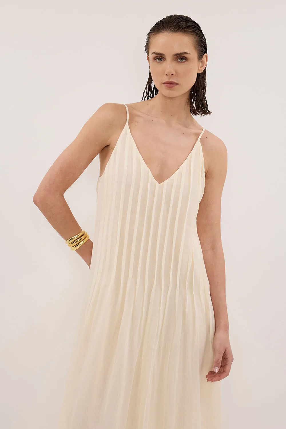 TAHLIA STRAW RAMIE MAXI DRESS sold by Dissh product image thumbnail 2