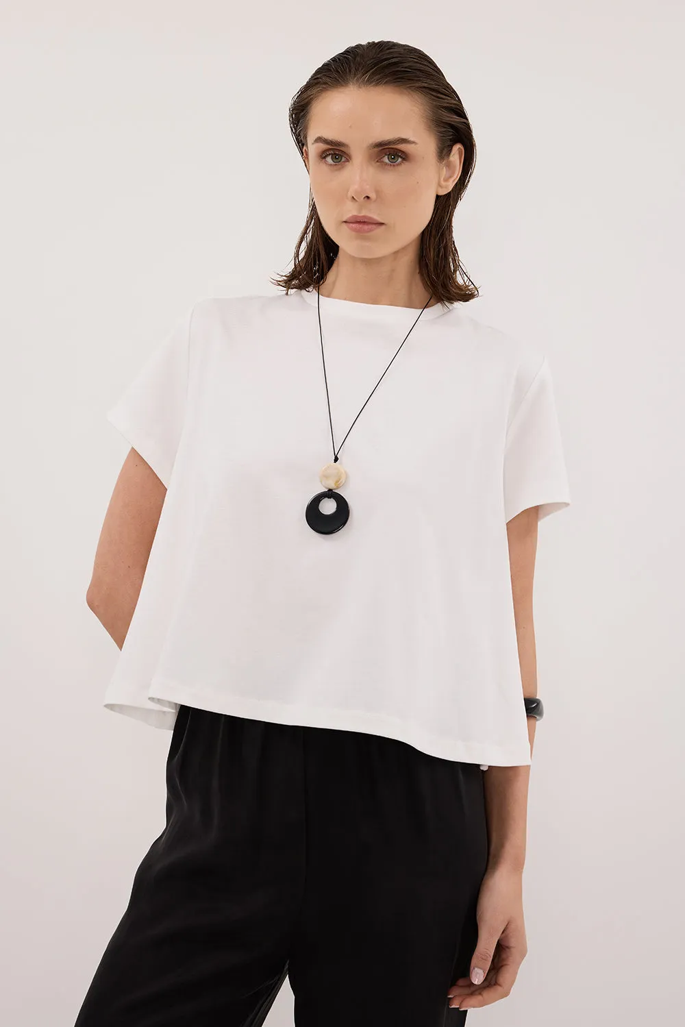 TATUM WHITE SHORT SLEEVE TEE sold by Dissh product image thumbnail 2