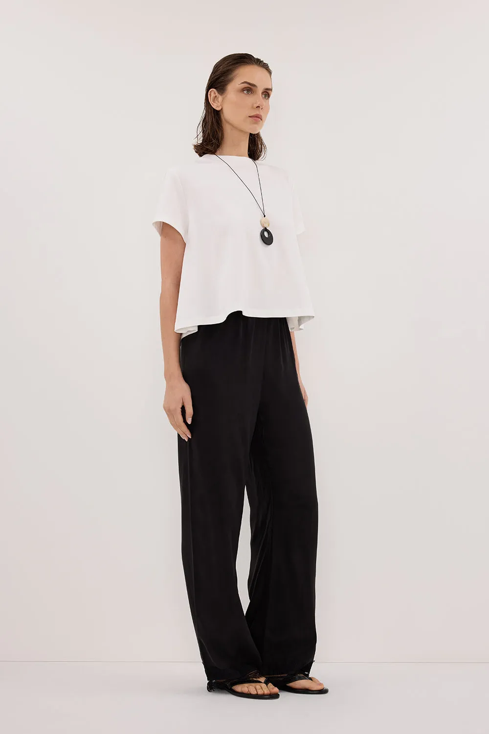 TATUM WHITE SHORT SLEEVE TEE sold by Dissh product image thumbnail 3