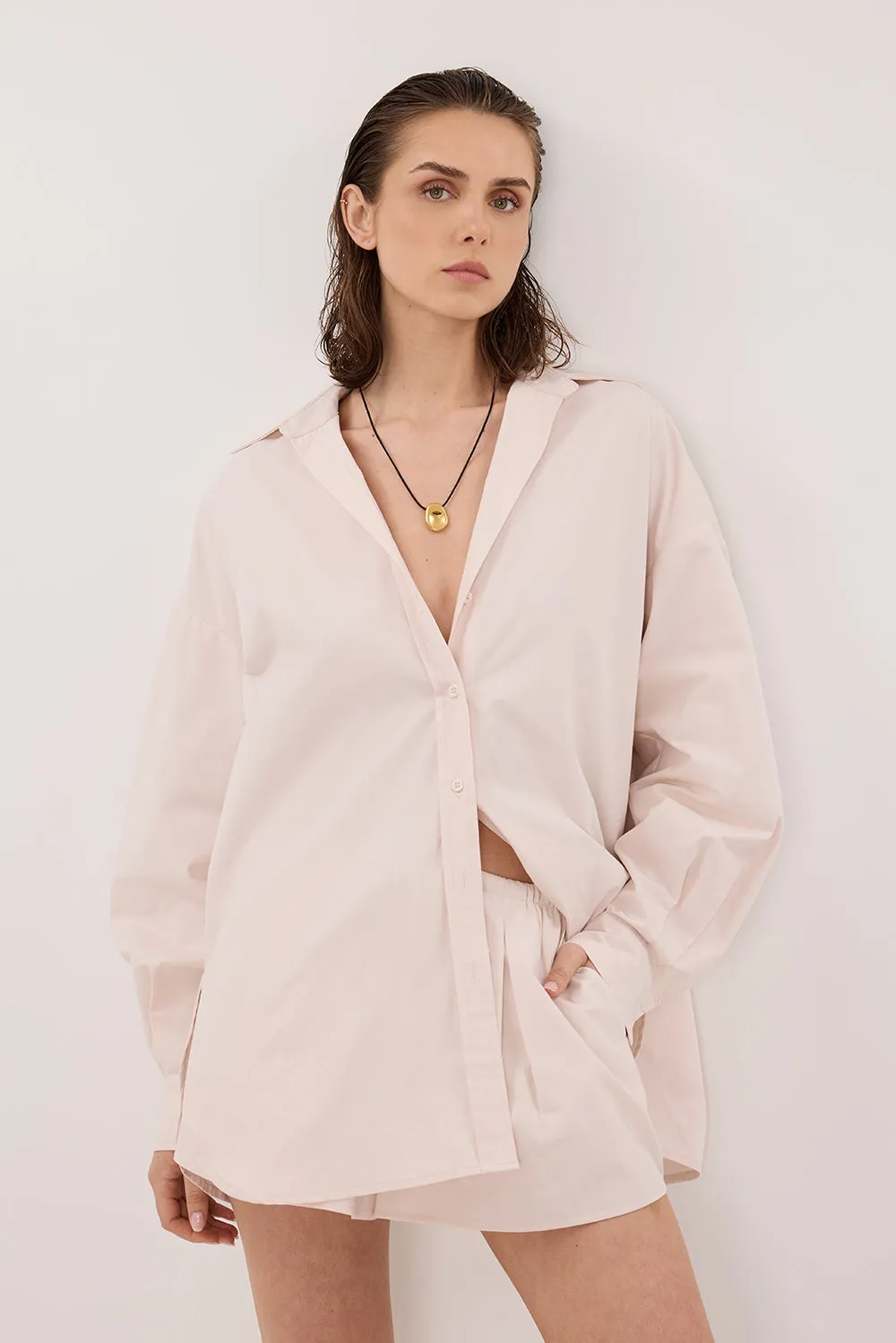 RAQUEL POWDER POPLIN SHORT sold by Dissh product image thumbnail 3