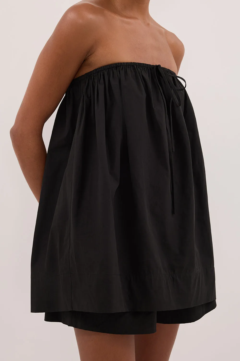 SOMMER BLACK STRAPLESS POPLIN TOP sold by Dissh product image thumbnail 5