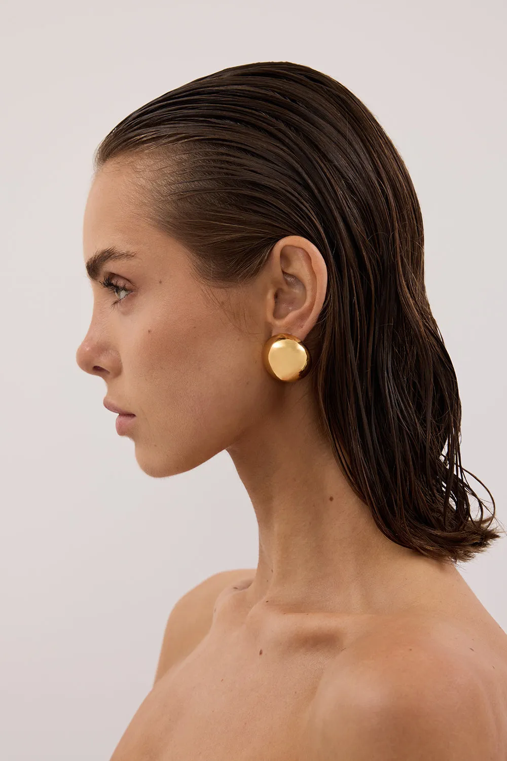 ANNA ROSSI DOMED GOLD EARRING sold by Dissh product image thumbnail 3