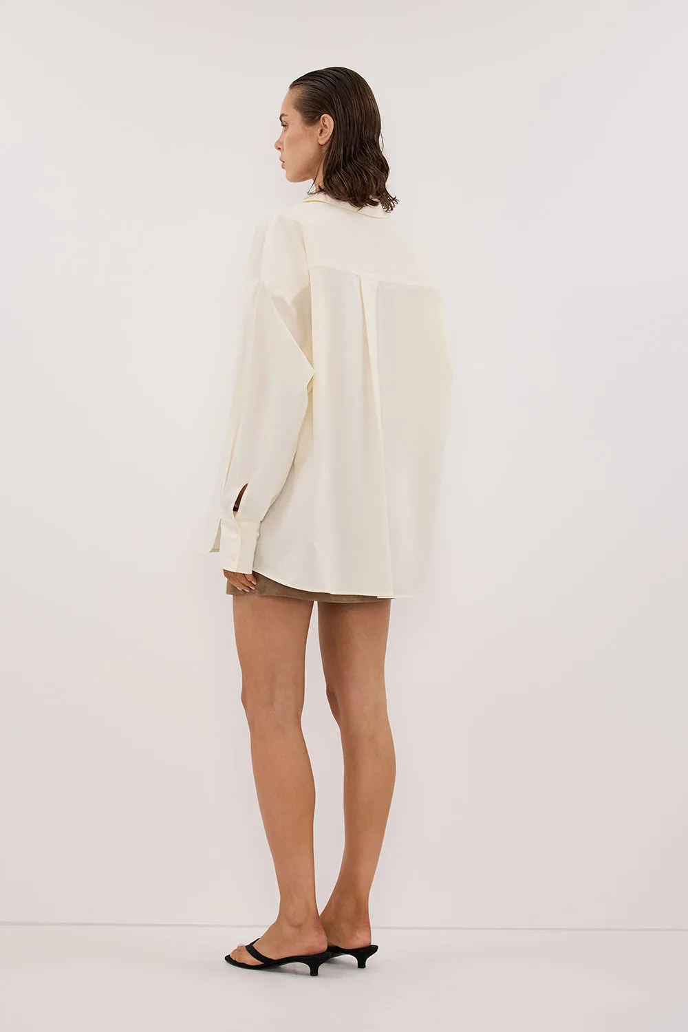 IRENE BUTTER LONG SLEEVE NOTCH COLLAR SHIRT sold by Dissh product image thumbnail 4