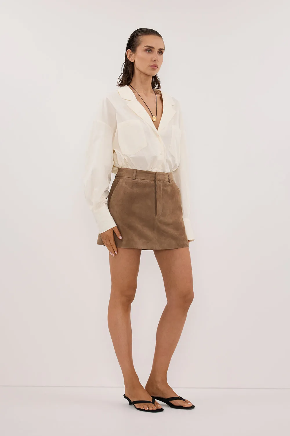 IRENE BUTTER LONG SLEEVE NOTCH COLLAR SHIRT sold by Dissh product image thumbnail 3