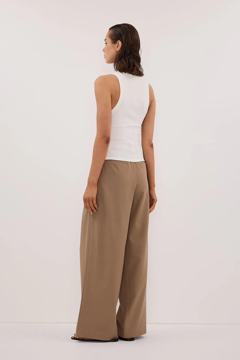 YASMIN OFF WHITE SLEEVELESS KNIT TANK sold by Dissh product image thumbnail 4