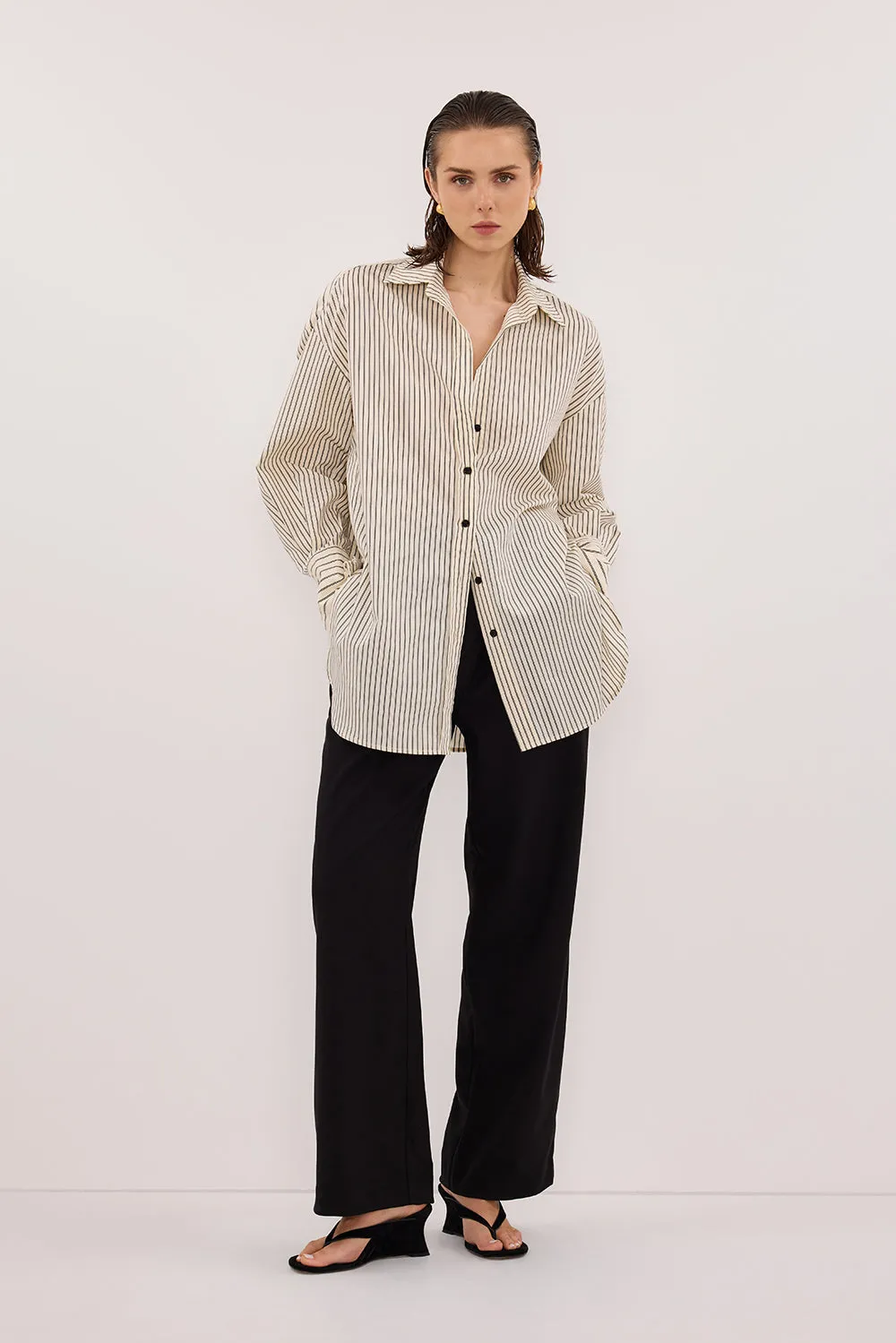 SABLE CREAM OVERSIZED SILK BLEND SHIRT sold by Dissh product image thumbnail 5