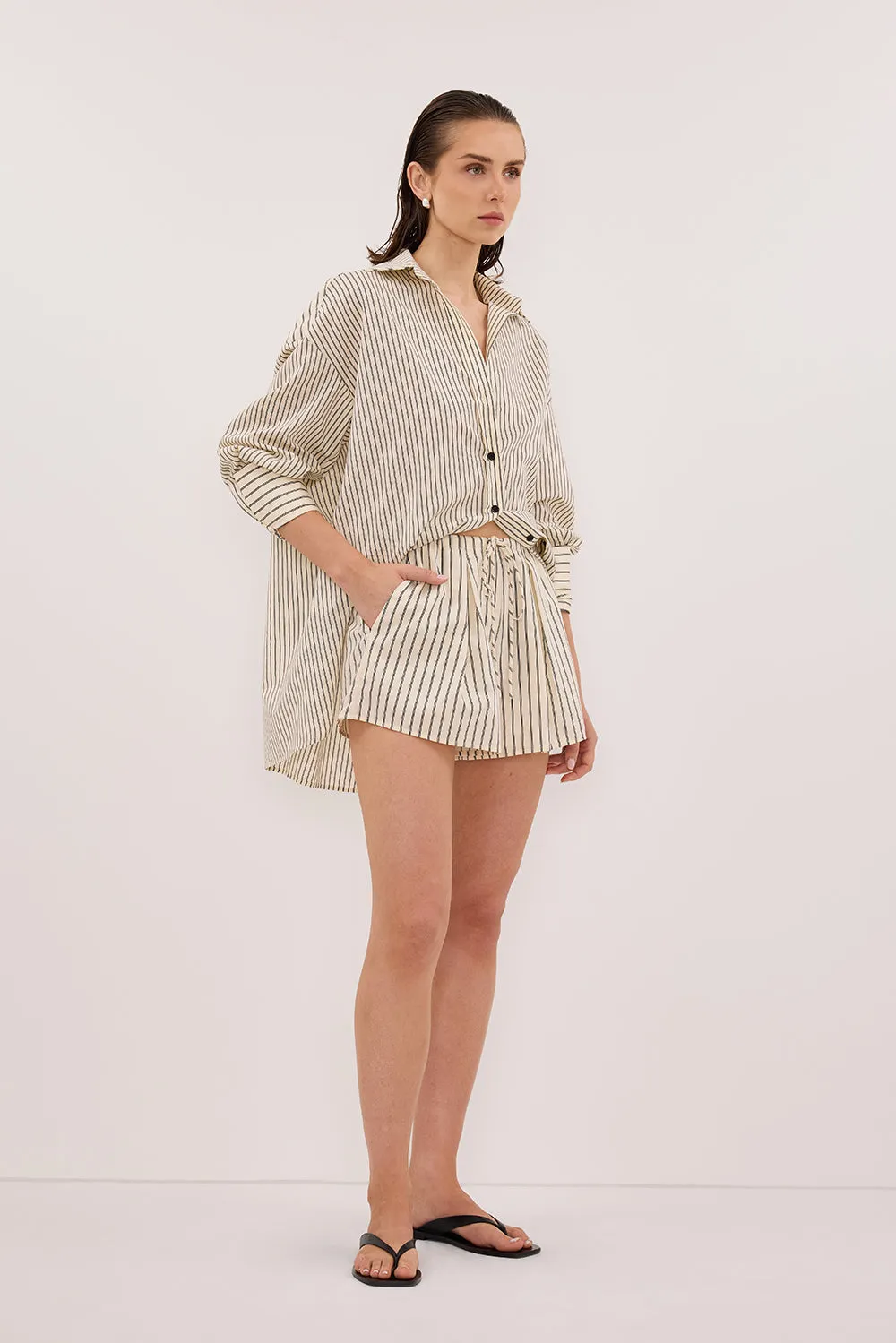 SABLE CREAM OVERSIZED SILK BLEND SHIRT sold by Dissh product image thumbnail 3