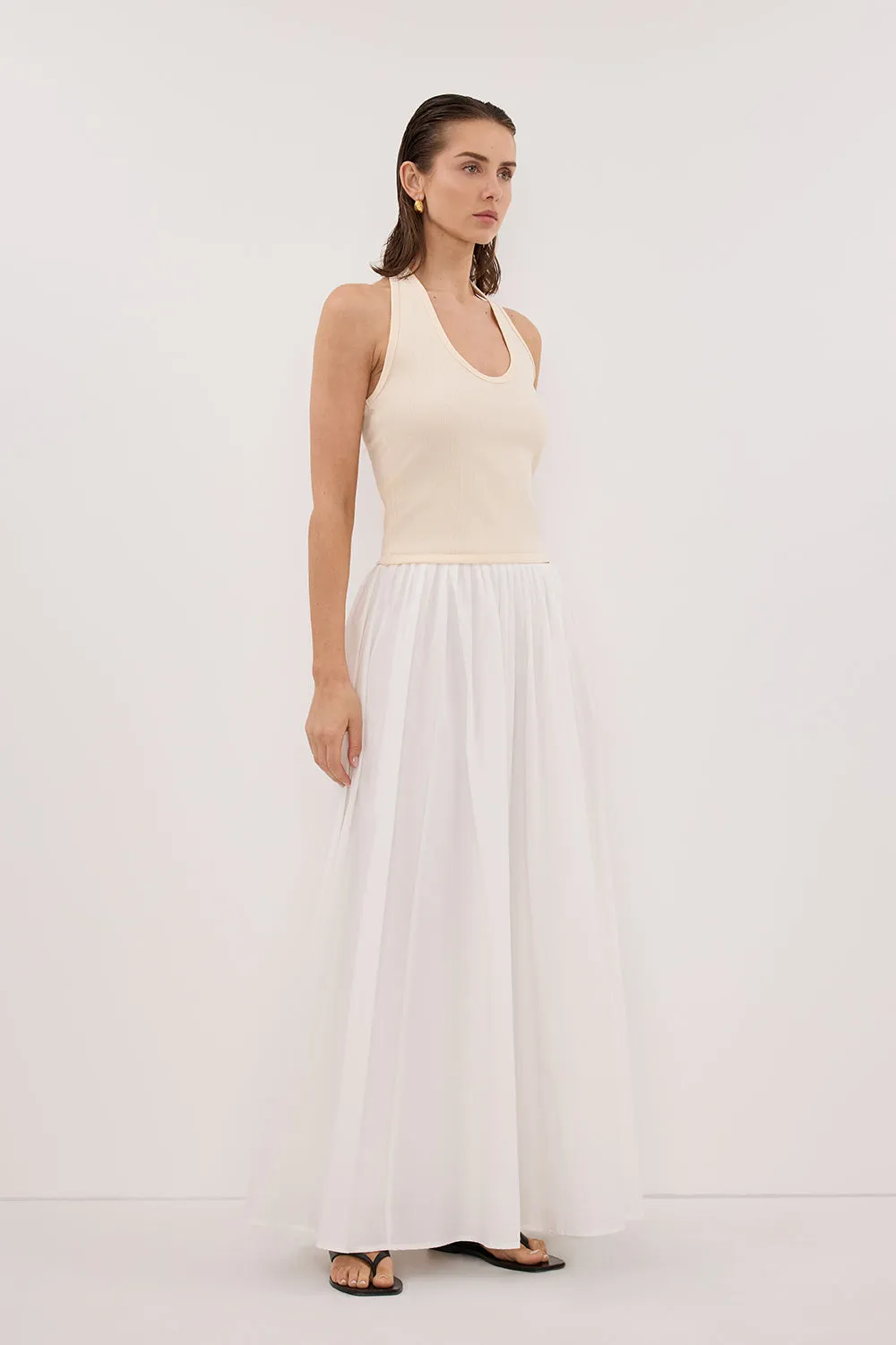 HARLAN SANDSTONE KNIT HALTER TOP sold by Dissh product image thumbnail 3