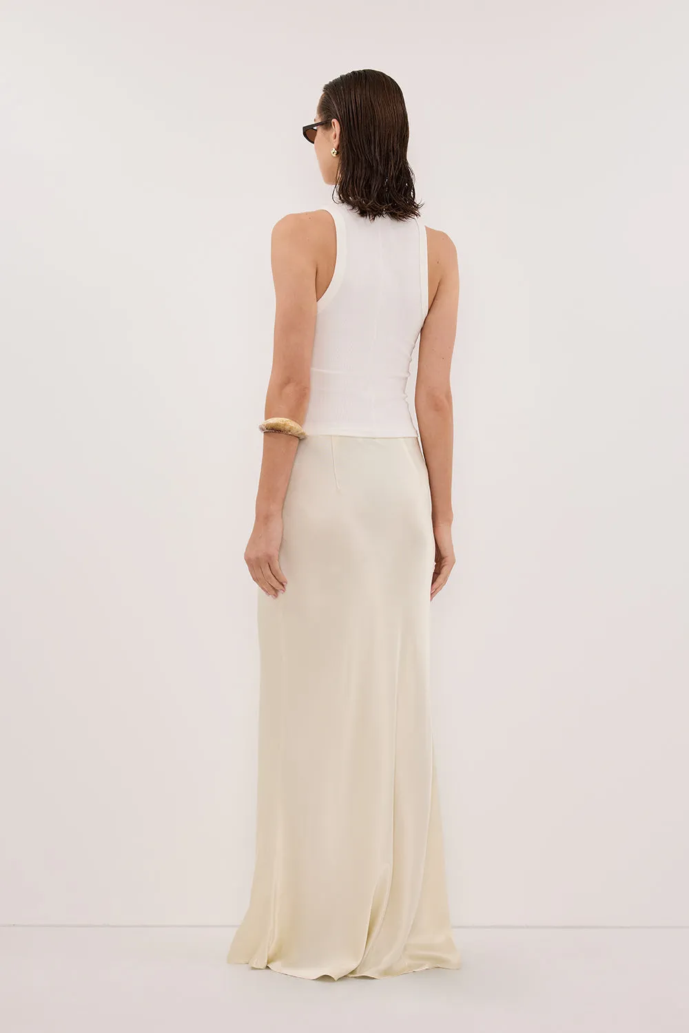 CHARLI STRAW SATIN MAXI SKIRT sold by Dissh product image thumbnail 4