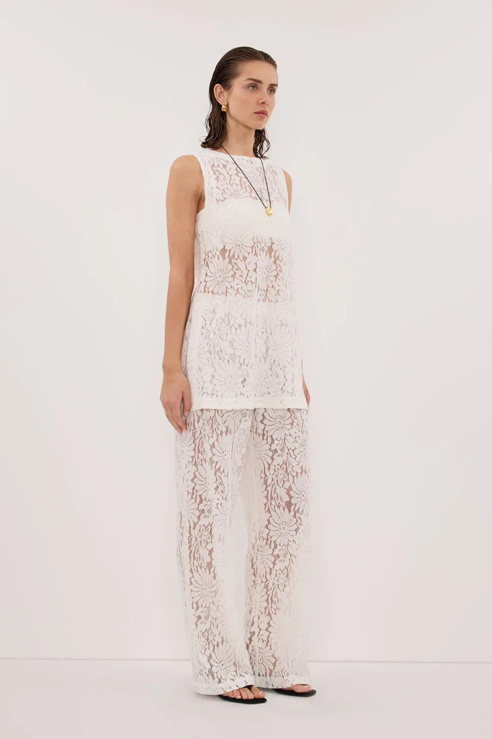 WILMA WHITE SLEEVELESS LACE TUNIC sold by Dissh product image thumbnail 3