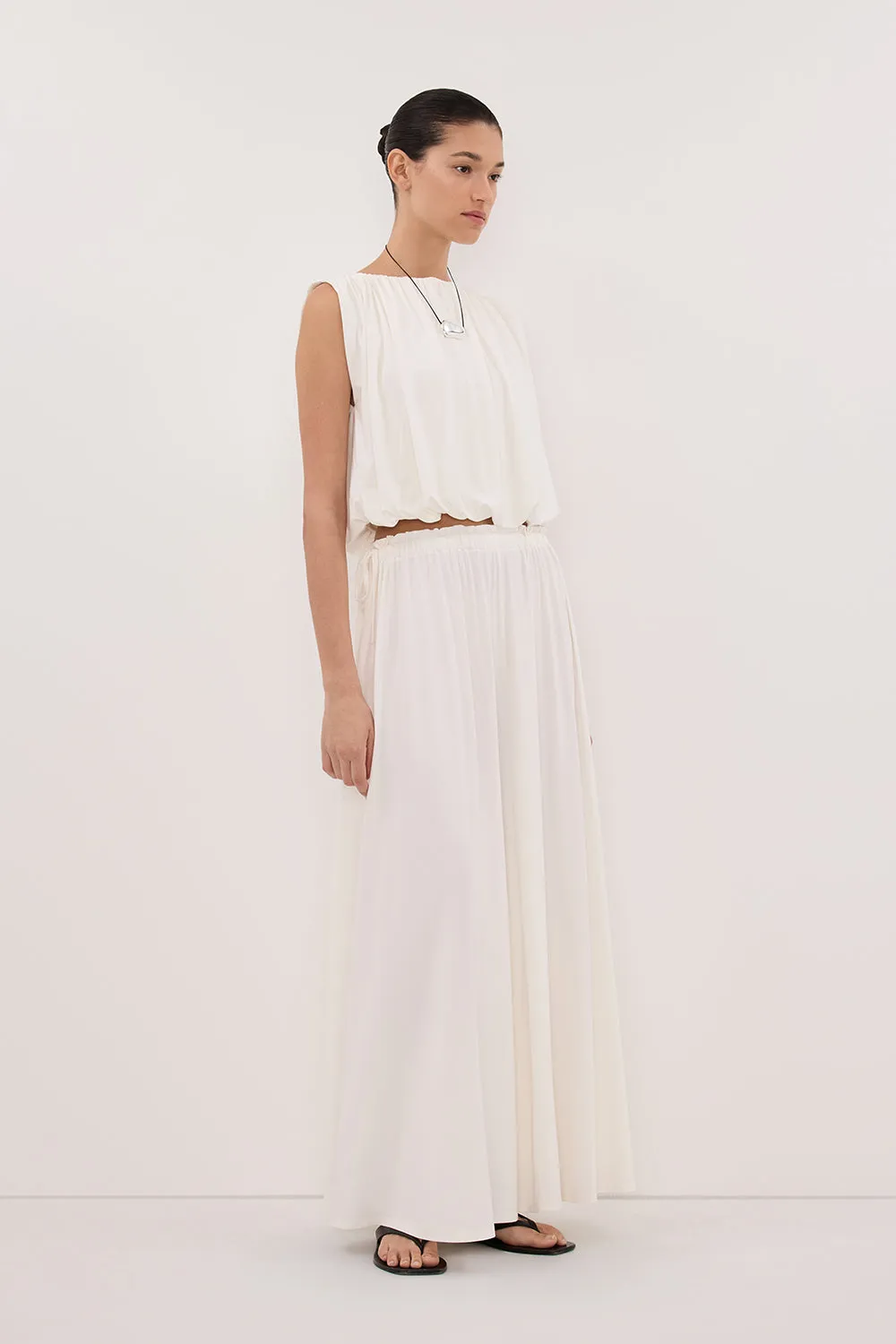 AVA OFF WHITE SLEEVELESS MODAL BLEND TOP sold by Dissh product image thumbnail 3