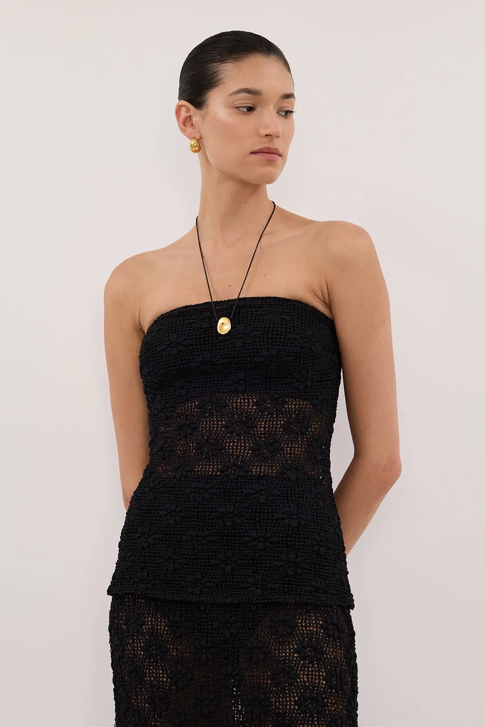 AGNES BLACK CROCHET BANDEAU TOP sold by Dissh product image thumbnail 2