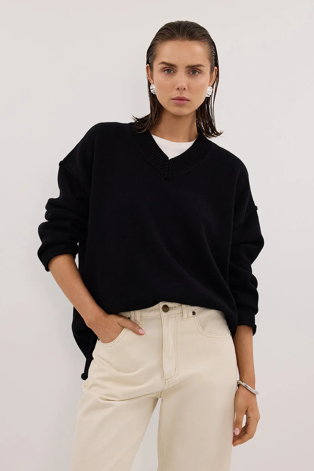 FLINT BLACK V NECK KNIT JUMPER sold by Dissh product image thumbnail 2