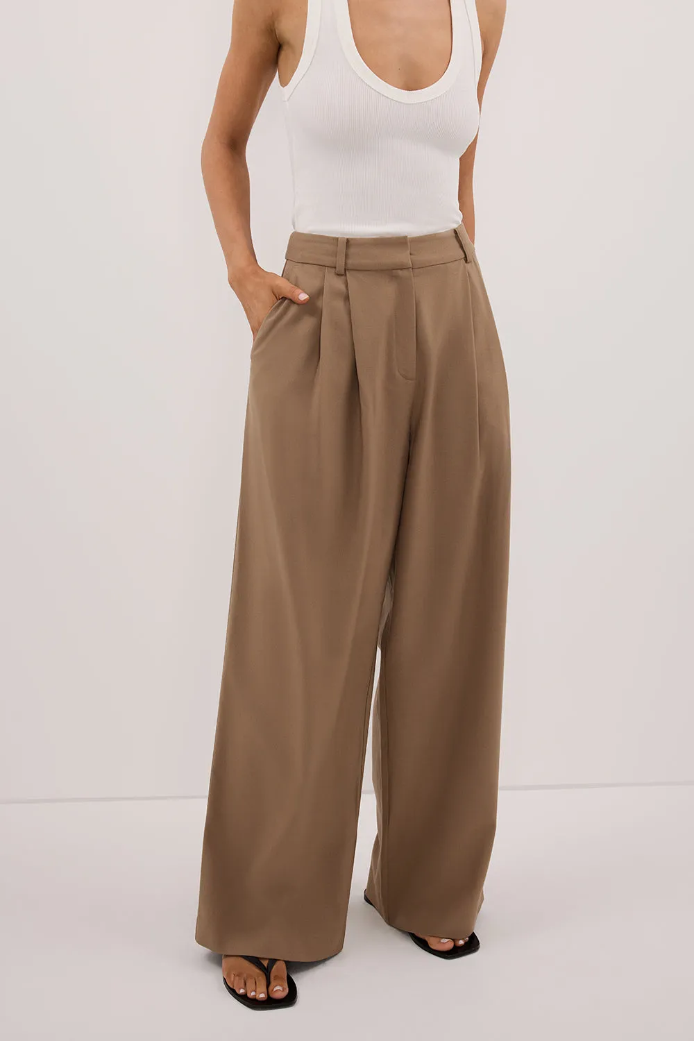 SORAYA TAN MARLE RELAXED TAILORED PANT sold by Dissh product image thumbnail 3