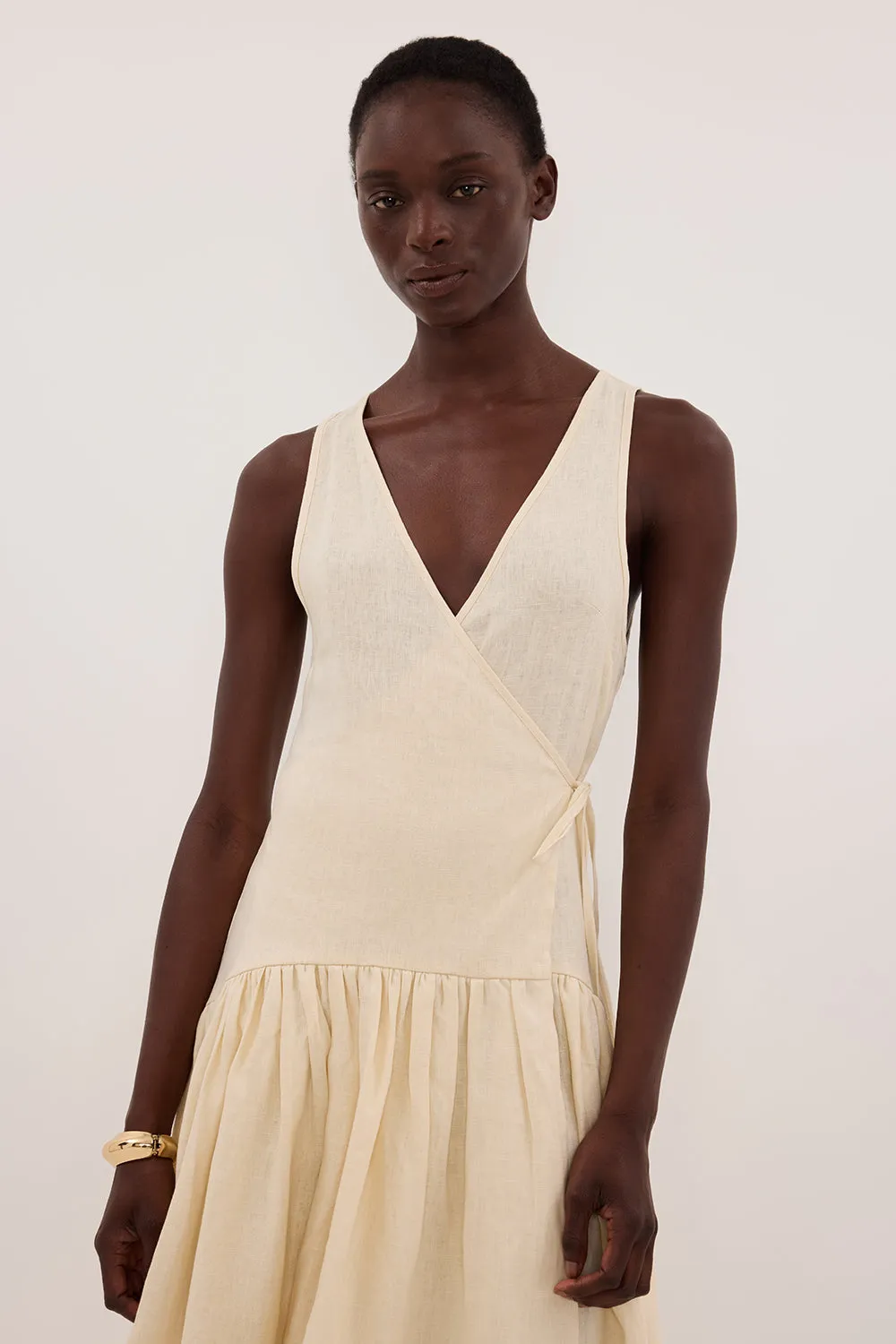 ILIO STRAW SLEEVELESS LINEN WRAP MIDI DRESS sold by Dissh product image thumbnail 2