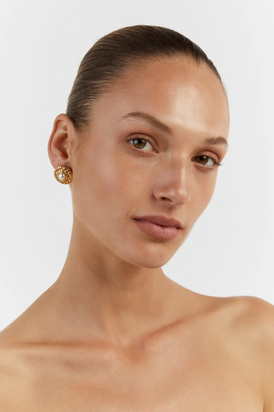 CENDRE MARNI GOLD & PEARL STUDS sold by Dissh product image thumbnail 2