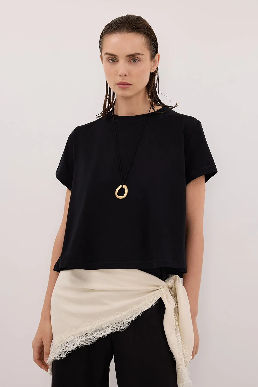 TATUM BLACK SHORT SLEEVE COTTON TEE sold by Dissh product image thumbnail 2